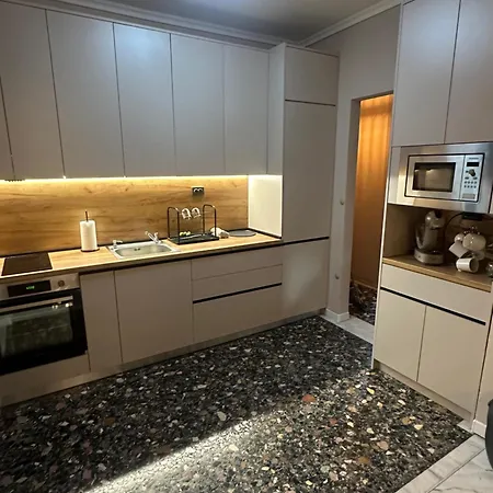 - маслината Apartment